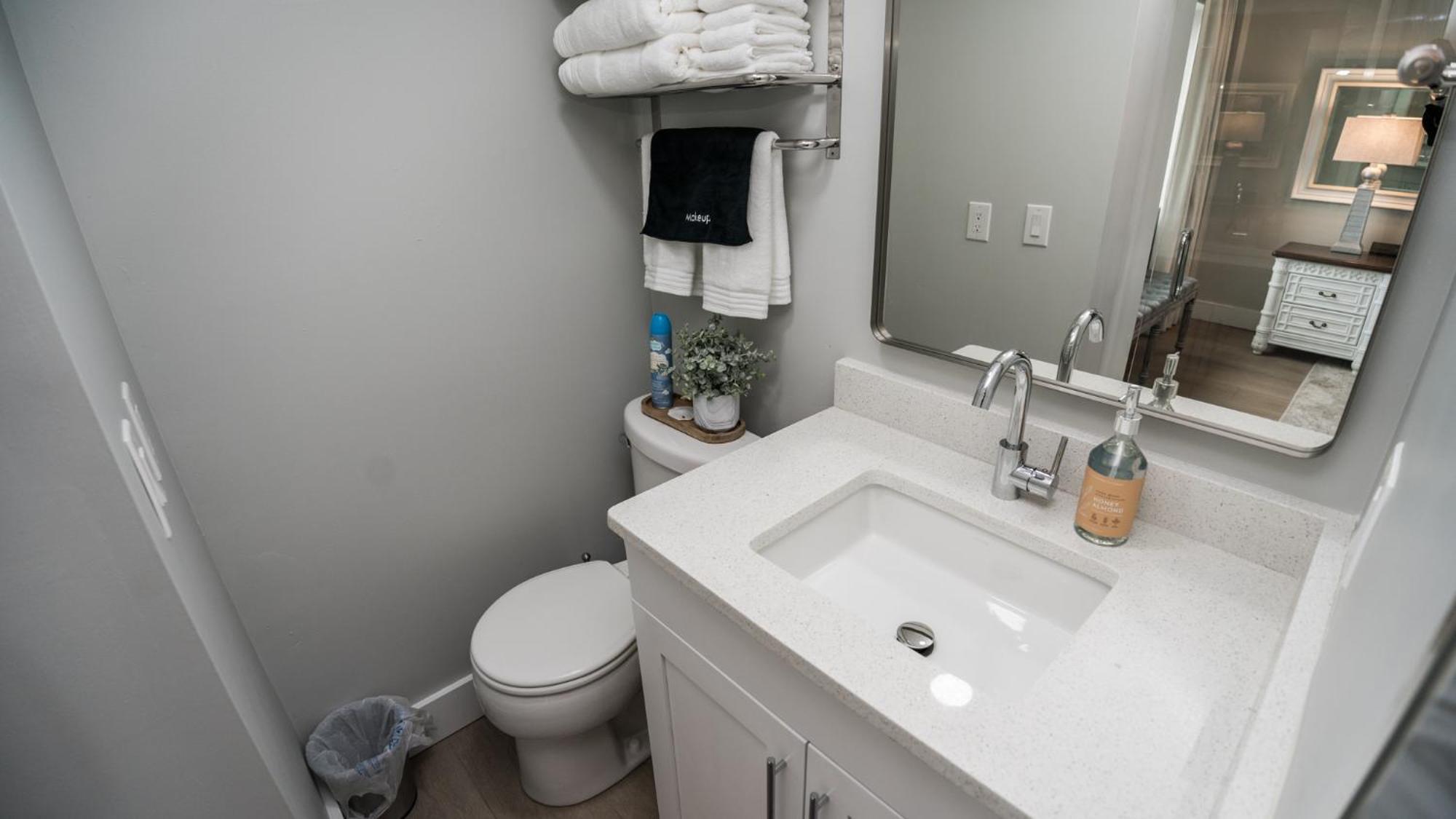 New Rental - 3Br 3Ba Corner Beachfront - 2024 Remodel - 3 Pools, Tiki Hut, Gym, Tennis Panama City Beach Exteriér fotografie
